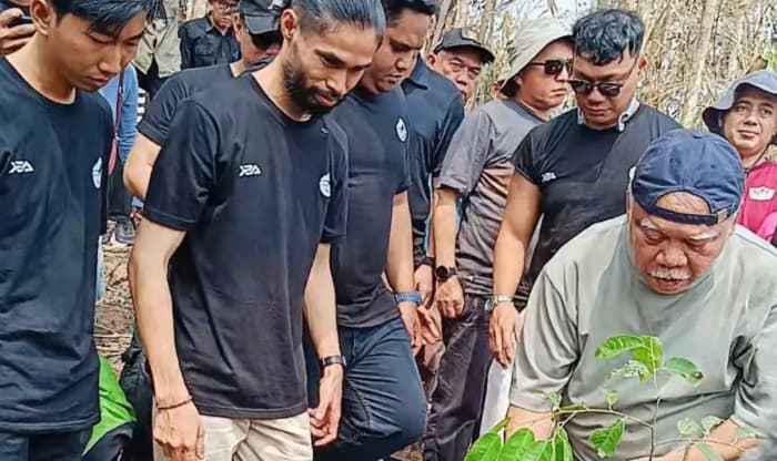 Ratusan Pemuda Kaltim Bersama Otorita IKN Tanam 1.000 Pohon di Lahan Bekas Karhutla Bukit Soeharto