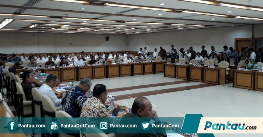 Bahas Penanganan Gempa Lombok, DPR Gelar Rapat dengan Jajaran Menteri