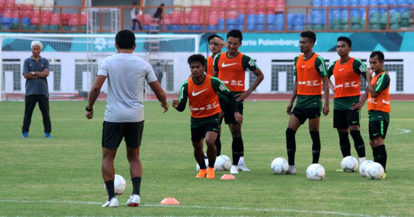 Dedik Setiawan Lakoni Debut Bersama Timnas, Ini Kata Asisten Pelatih