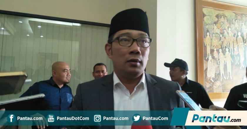 Ridwan Kamil Minta Sandiaga 'Bercermin'