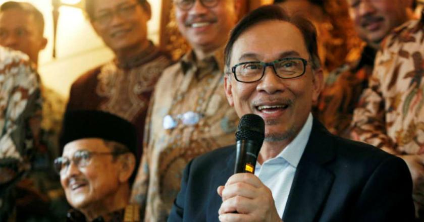 Kursi Parlemen, Pelicin Anwar Ibrahim untuk Gantikan PM Mahathir Mohamad