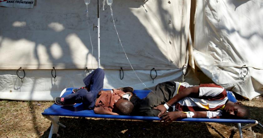 Antisipasi Wabah Kolera Menyebar, Polisi Zimbabwe Larang Warganya Berkumpul