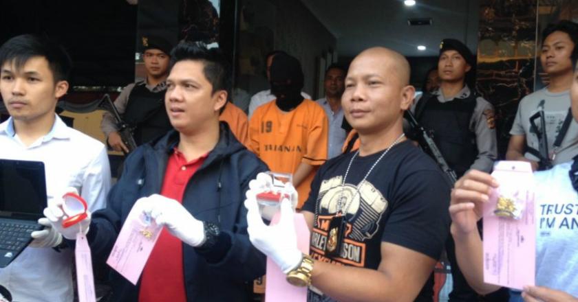 Satu Keluarga Curi Emas di Rumah Majikan untuk Biaya Liburan