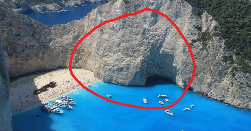 Detik-detik Puing Tebing Pantai Zante Jatuh, Turis: Seperti Film Dunkirk!