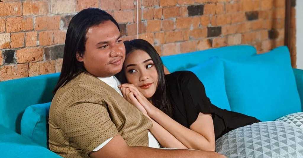 Pengalaman Pertama Bawakan Acara Talkshow, Anya Geraldine Malu-malu