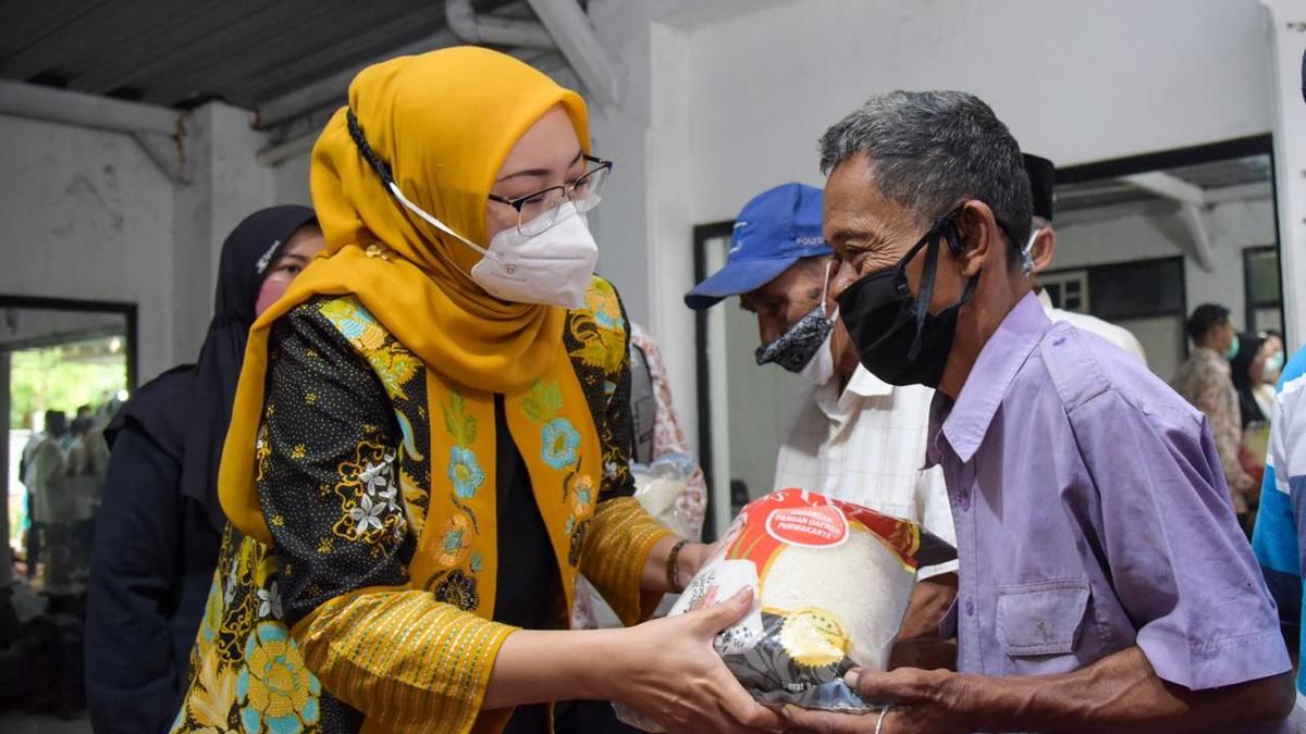 Bupati Purwakarta Anne Ratna Mustika Siap Disuntik Vaksin Covid-19