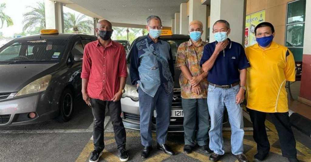 Menteri Ekonomi Malaysia Dinyatakan Positif COVID-19