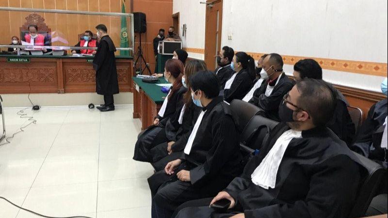 Jalani Sidang Kasus Penganiayaan, John Kei Didampingi 24 Pengacara