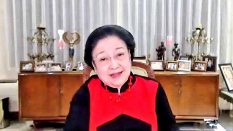 Megawati Ajak Bersihkan Sungai