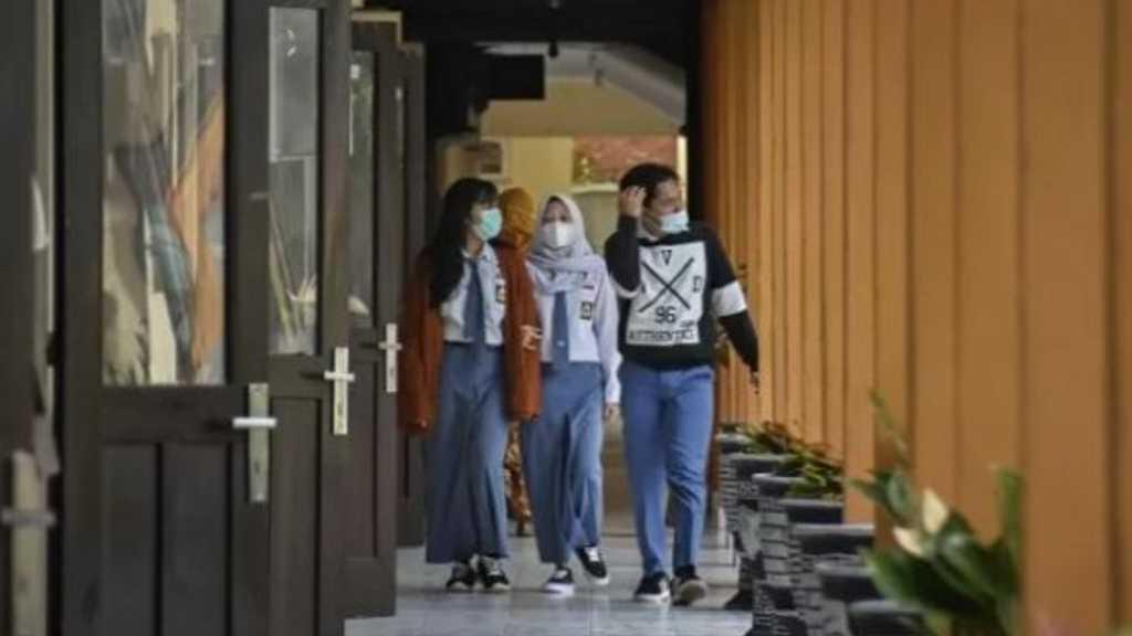 Soal Aturan Siswi Berjilbab, MUI Sumbar: Ada Masalah Lain yang Ditujukan ke Sumatera Barat