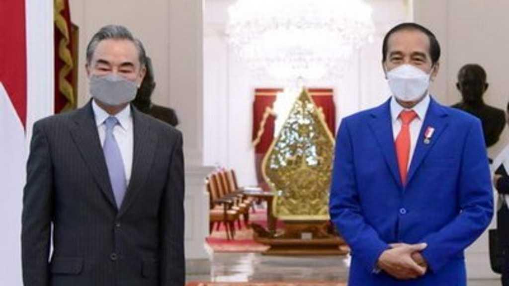 Hubungan RI-China Semakin 'Mesra', Akademisi Sebut Vaksinasi Jadi Alat Pemasaran China?