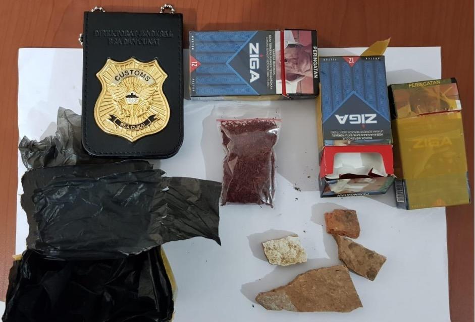 Ganja di Paket Kiriman Kembali Tertangkap Oleh Bea Cukai Bogor dan Kepolisian