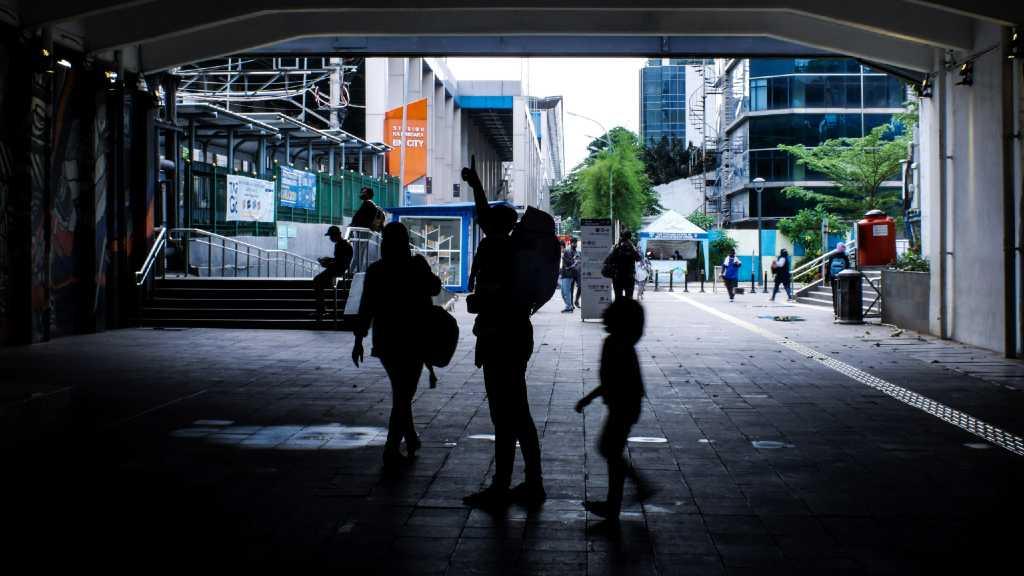 COVID-19 Meningkat, DPRD DKI: Weekday PSBB, Weekend Diperketat dengan Lockdown