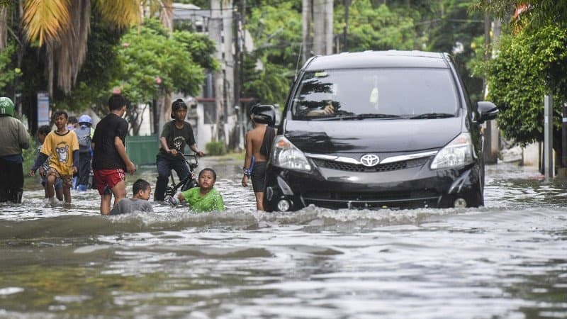Waspada! DKI Jakarta Bakal Diguyur Hujan Sepanjang Hari Senin Ini