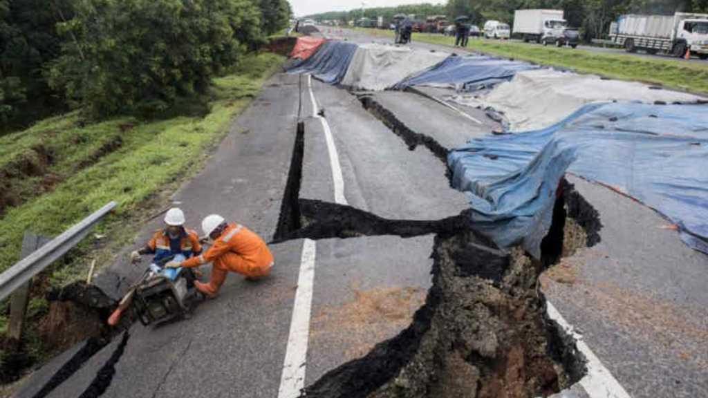 Tol Cipali Amblas, Perbaikan Lajur Arah Jakarta Diperkirakan 1,5 Bulan