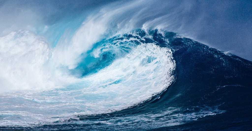 BMKG Peringatkan Masyarakat Potensi Gelobang Tinggi di Laut Jawa