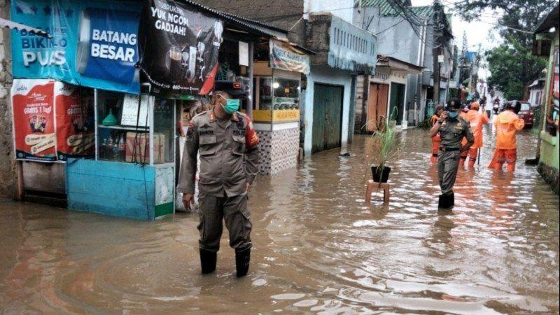 Hujan Lebat Guyur Jakarta, Beberapa Rumah Tergenang Banjir di Cakung dan Cipinang Melayu