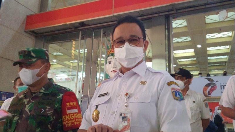Soal Pedagang Menolak Vaksin, Anies: Sifatnya Menawarkan, Bisa Diambil atau Tidak