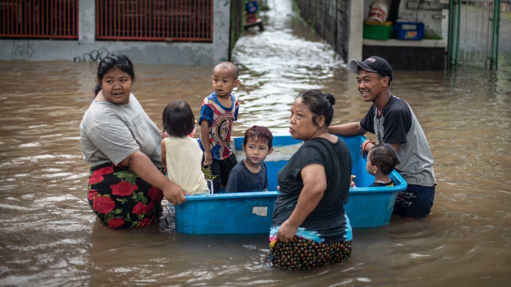 Banjir Jakarta Pagi Ini: 139 RT Terdampak dan 1.380 Jiwa Harus Mengungsi