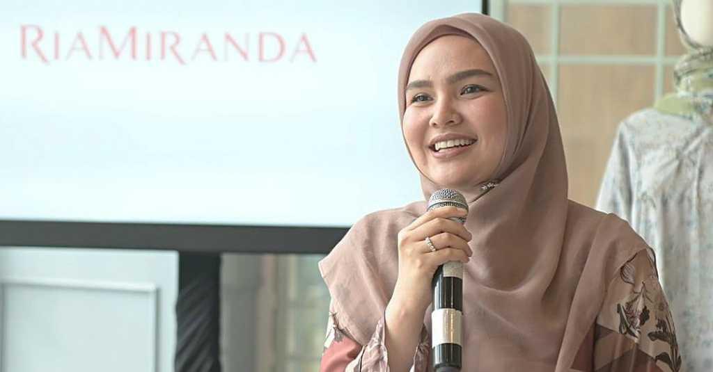 Transisi Tren Fashion di Tengah Pandemi Menurut Ria Miranda