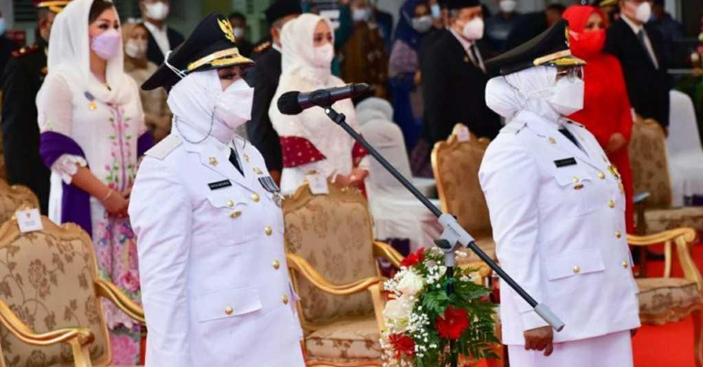 Ratna Machmud dan Suwarti Cetak Sejarah Kepala Daerah Wanita Pertama di Sumatera