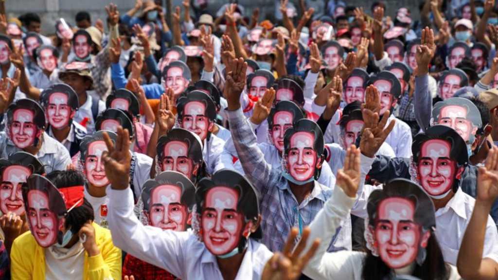 Melawan Junta Militer Myanmar: 18 Warga Sipil Tewas Ditembak Polisi saat Unjuk Rasa