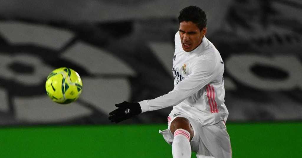 Menolak Perpanjang Kontrak, Real Madrid Siap Lepas Raphael Varane ke Manchester United