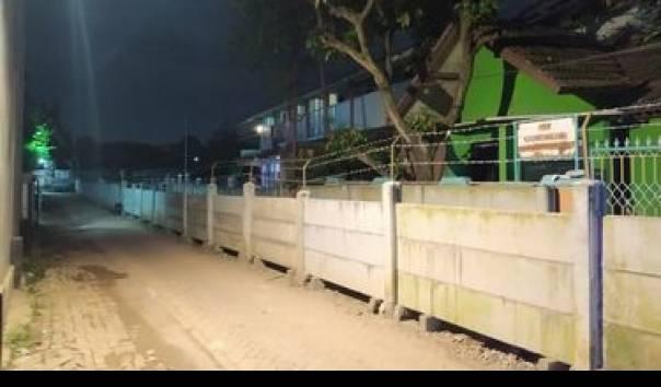 Viral Rumah Warga Dihalangi Tembok Beton, Satpol PP Diminta Bongkar!