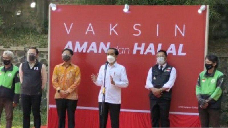 Presiden Jokowi Apresiasi Vaksinasi 'Drive Thru' di Bogor