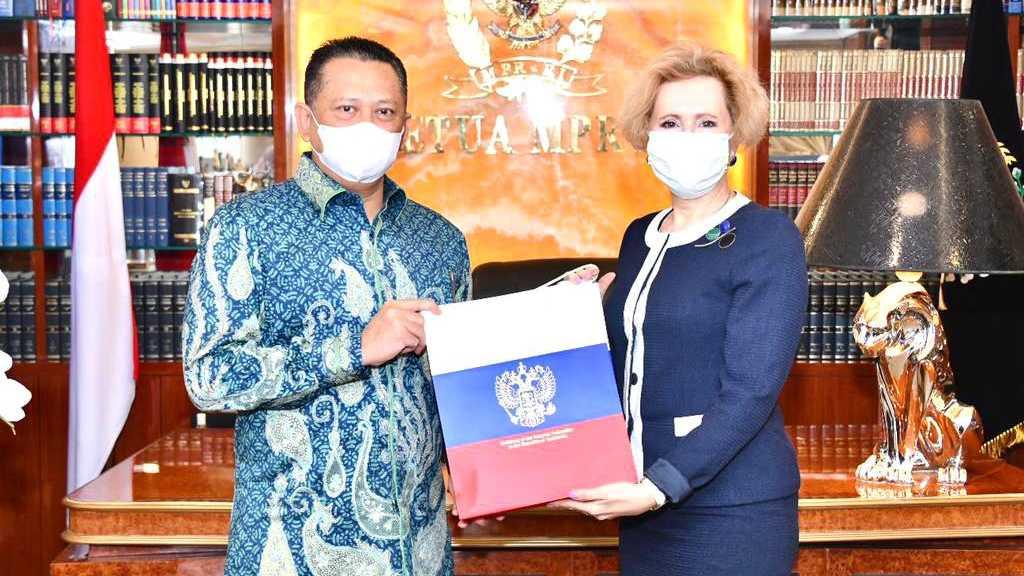 Terima Duta Besar Rusia, Bamsoet Dorong Kerjasama Pengembangan Vaksin COVID-19