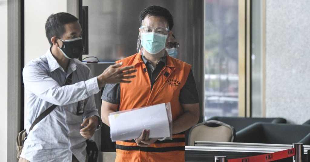 Tersangka Kasus Suap Sekretaris MA Dituntut 4 Tahun Penjara dan Denda Rp150 Juta