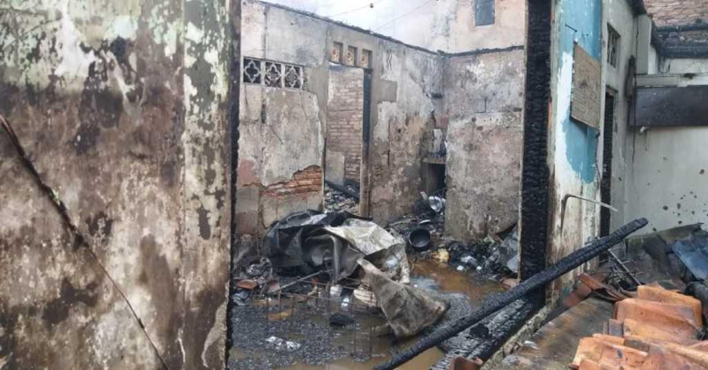 11 Rumah Ludes Hangus Terbakar di Matraman