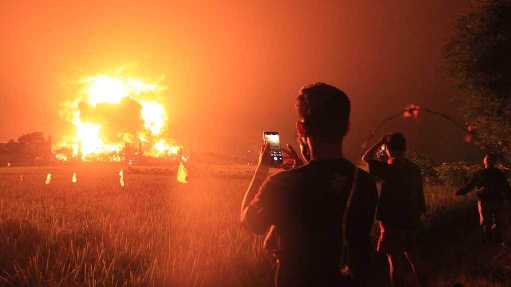 Warga Akui Rasakan Hal Ini Sebelum Kilang Balongan Terbakar dan Meledak