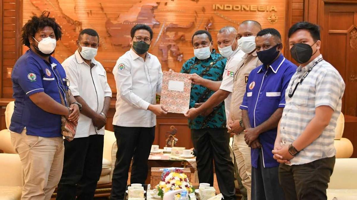 Mendes PDTT Terima Aspirasi Pendamping Desa Asal Papua Barat