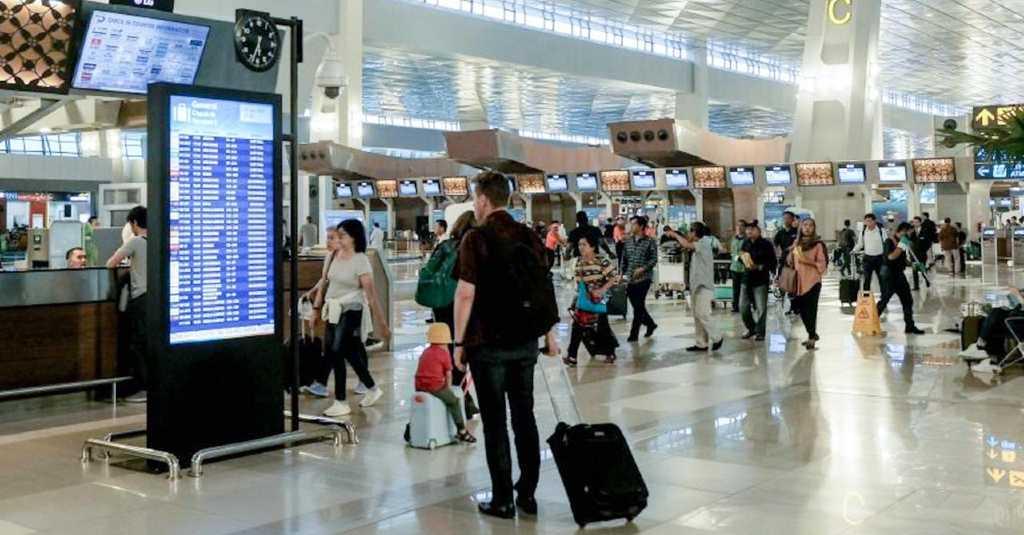 Soal Larangan Mudik, Menparekraf Minta Masyarakat Ikuti Anjuran Pemerintah
