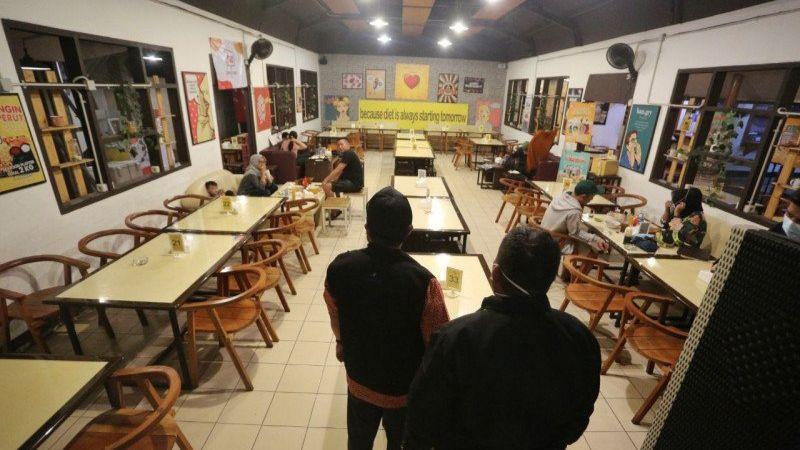 Pemkot Bandung Perpanjang Waktu Operasional Restoran saat Ramadhan