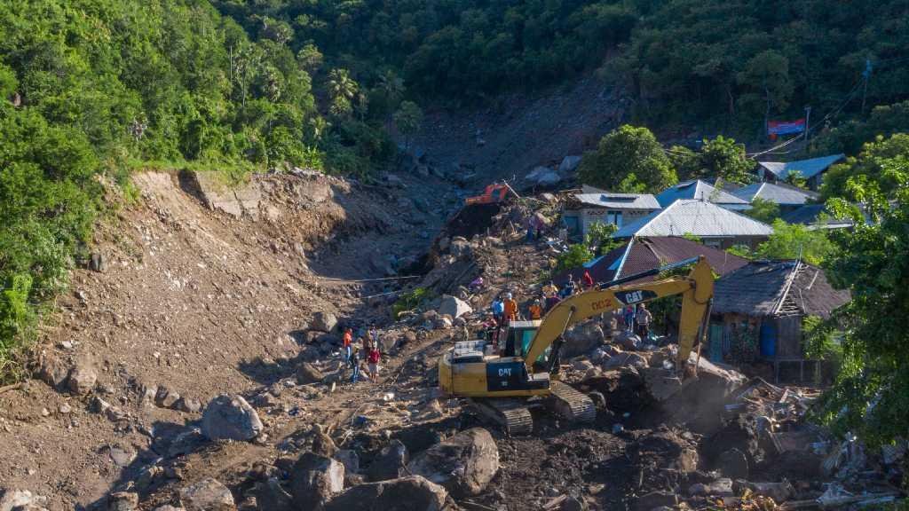 12 Korban Ditemukan Meninggal Dunia Terseret Banjir Akibat Badai Seroja
