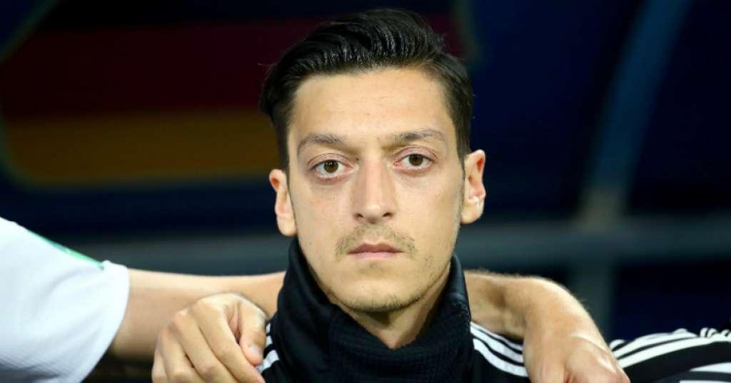 Mesut Ozil Dikabarkan Akuisisi Klub Liga Meksiko