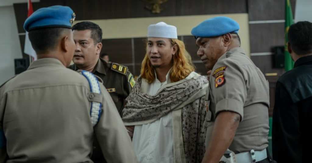Sidang Kasus Penganiayaan Bahar Bin Smith Terhadap Sopir Taksi Online Diwarnai Perdebatan