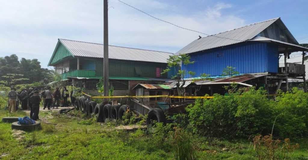 Aparat Kepolisian Sterilkan Rumah Lokasi Penembakan Terduga Teroris di Makasar