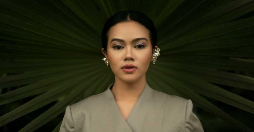 Yura Yunita Rilis Film Pendek Bertajuk 'TENANG'