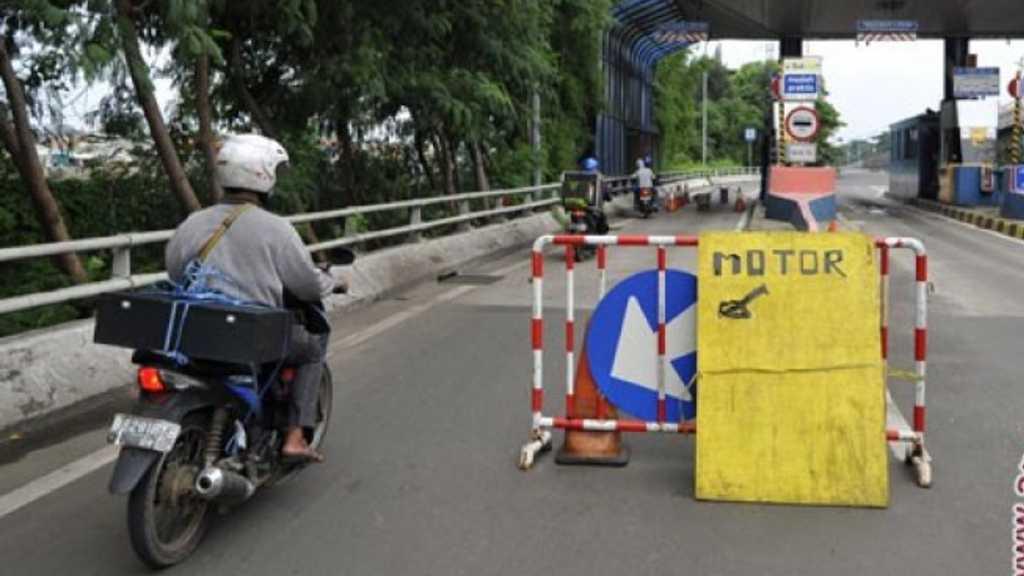 Viral Emak-emak Pemotor Masuk Tol, Jasa Marga Bakal Siaga 24 Jam
