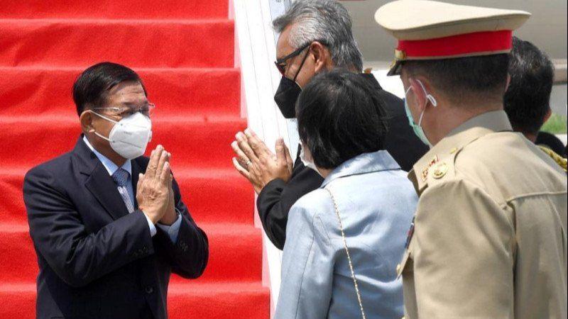 Begini Penampakan Pemimpin Junta Militer Myanmar Min Aung Hlaing Setibanya di Indonesia