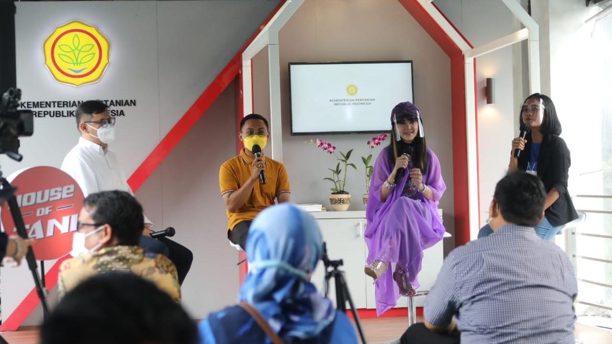 Prospektus, Ita Purnamasari Sampai Sarjana UGM Bisnis Cokelat