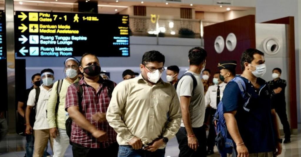 Pemerintah Tutup Pintu Kedatangan untuk WN India Cegah Lonjakan Kasus COVID-19