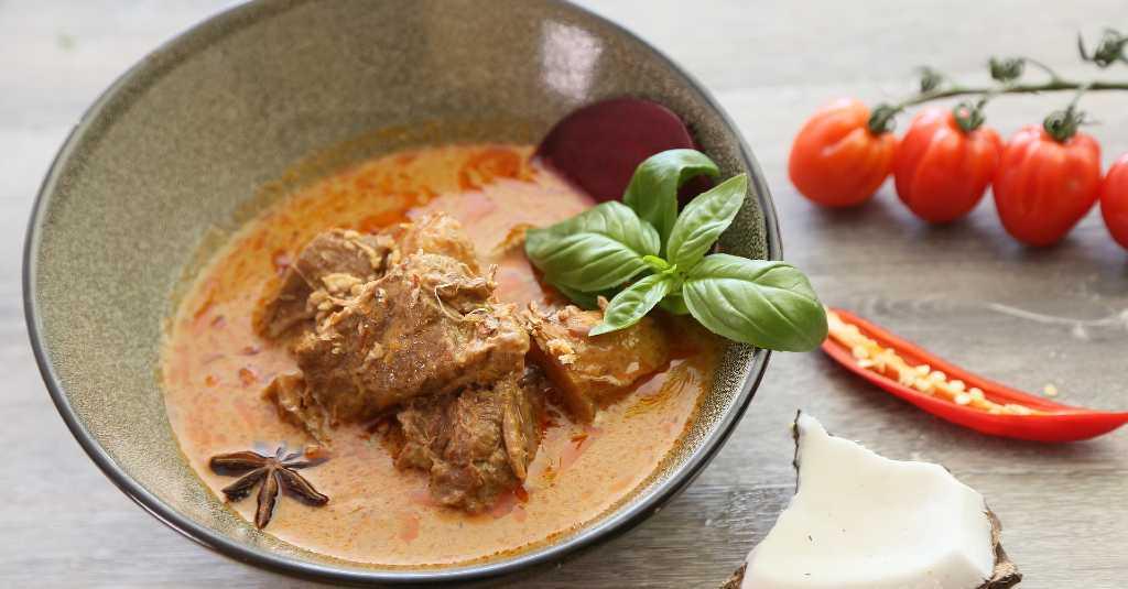 Dokter Ingatkan Jangan Lupa Makan Sayur dan Buah Usai Konsumsi Makanan Bersantan