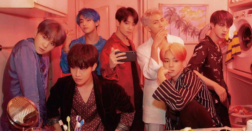 BTS Cetak Sejarah Musisi Asia Pertama yang Tampil di Cover Majalah Rolling Stone