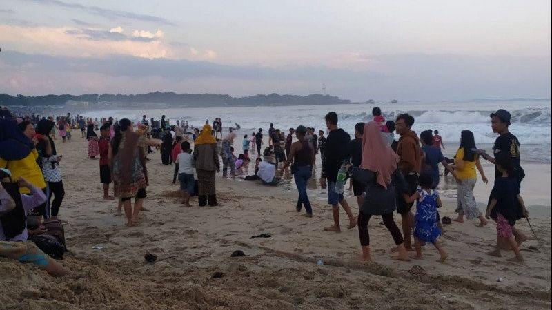 Wisatawan Membludak, Pantai di Garut Selatan Ditutup