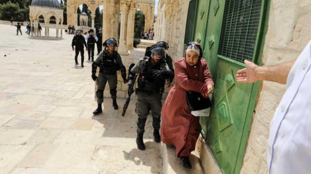 Polisi Israel Menyerang Jemaah di Al-Aqsa Yerusalem