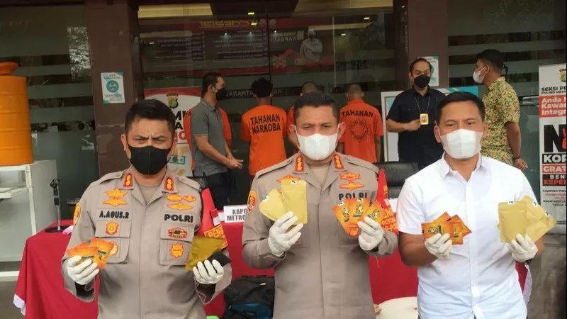 Produsen Tembakau Sintetis Diciduk, Belajar Produksi dari Internet dan Dijual di Medsos